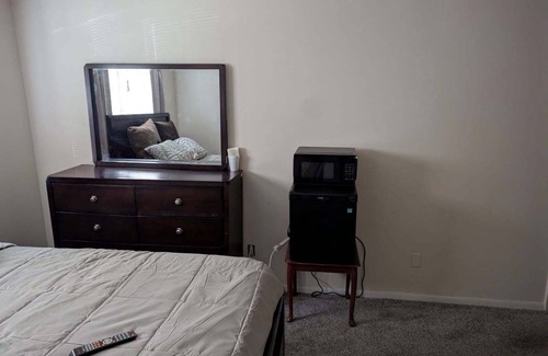 Austell House | Delightful townhome with AC in charming Austell