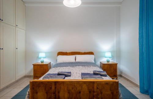 Delfoi Apartment | Delphian Colors - Blue Edition