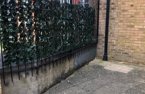 Northampton Apartment | Delta One 2 Bedroom Flat