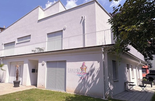 Sankt Leonhard Apartment | Deluxe 3 - Double Bed with Kitchen