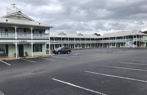 Philadelphia Hotel | Deluxe Inn And Suites