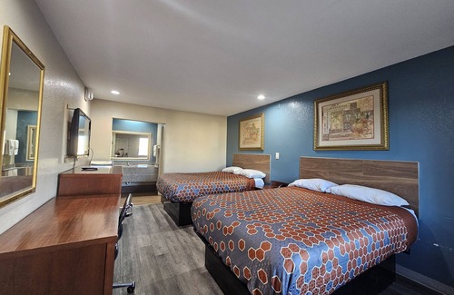 Jackson Hotel | Deluxe Inn