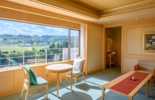 Sagae Hotel | Deluxe Twin Room with Panoramic Bath | Standard Ro/Sagae Yamagata