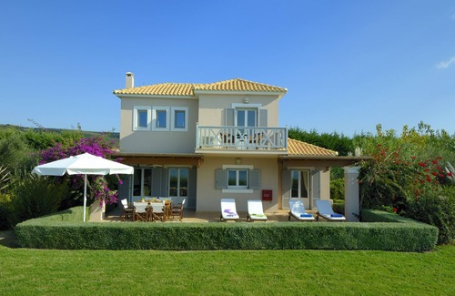 Messinia Villa | Deluxe Villa