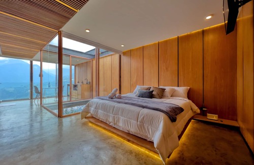 Banos de Agua Santa Cabin | Deluxe Volcán