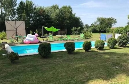 Saint-Pierre-des-Ifs House | Demeure de charme en Normandie - Swimming pool