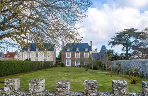 Agon-Coutainville House | Demeure Historique - Village D'agon - 800m de la Plage