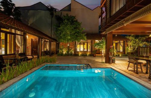 Cam Thanh Villa | DeMin Villa Hội An - Pool and BBQ Garden