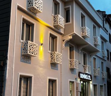 Cekirge Mahallesi Hotel | Demirci Otel