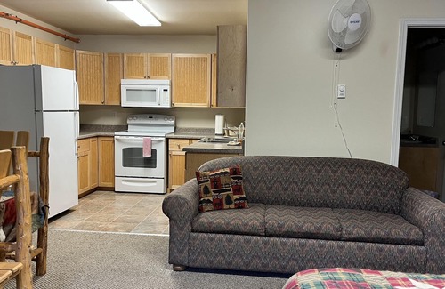 Denali National Park Hotel | Denali Rainbow Village RV Park and Motel