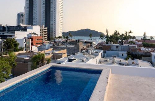 Las Gaviotas Apartment | Depa a 1 cuadra de la playa con alberca - Maria Barbara