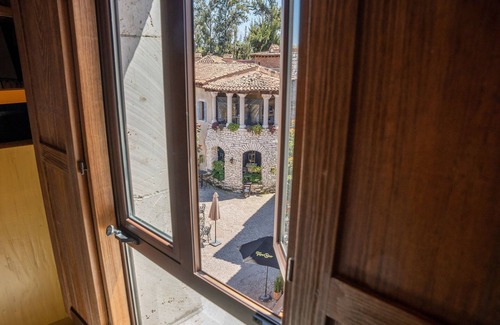 Santeagueda Apartment | Departamento Carlo Crivelli Master