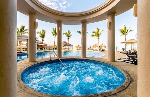 Quintas del Mar Apartment | ¡Departamento frente al mar de Mazatlán!