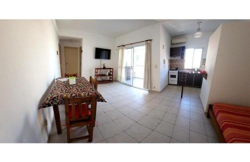 Comuna 10 Apartment | Depto con balcón y mucha luz en CABA