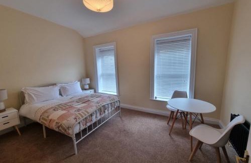 Bogside House | Derry Wall's Suite