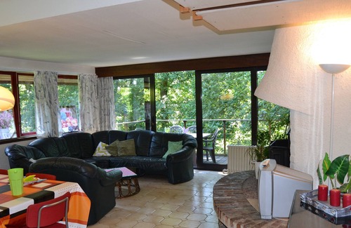 Marcinelle Apartment | Des Jardins De La Fontaine Qui Bout