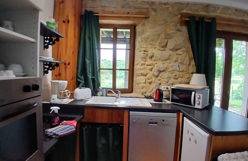 Ribouisse Cottage | Description of the gîte jasmin