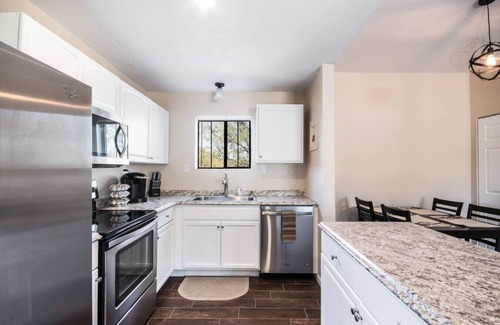 Saguaro Shadows House | Desert Getaway 2 Bedroom Guest House