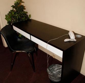 Downtown Las Vegas Hotel | Desert Hills Motel