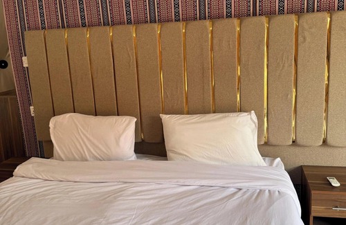 Wadi Rum House | Desert Oasis Lodge in Wadi Rum
