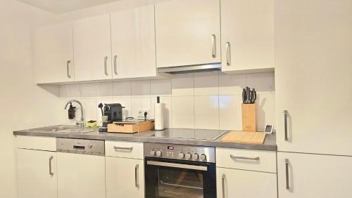 Eimeldingen Apartment | Design-Apartment II Boxspring I Nespresso I Balkon I Basel 10 km I Tiefgarage
