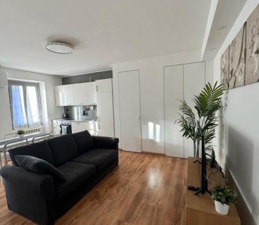 Stadera Apartment | Design Apt on Navigli