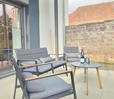 Kippenheim Apartment | Design I Gewölbe I sanierter Pferdestall I EuropaPark I Boxspring I Nespresso I Terrasse I Parkplatz