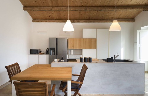 Pachino Villa | Design villa amidst ancient olive trees