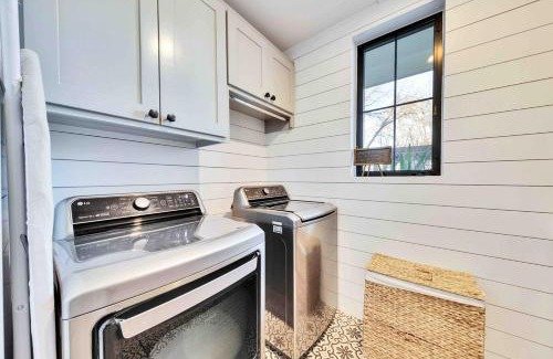 Zilker House | Designers Home near DT w Pool