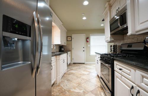 Hermosa Village House | Destination #04