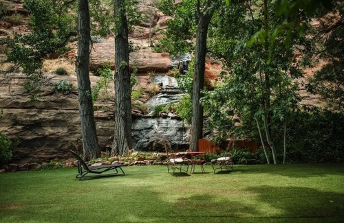 Sedona Apartment | Destination Oak Creek 2 1 Bedroom Apts by RedAwning
