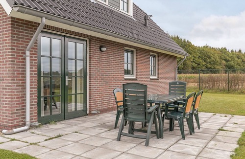 Hollandscheveld Villa | Detached 2 bathroom villa in quiet location, near the forest