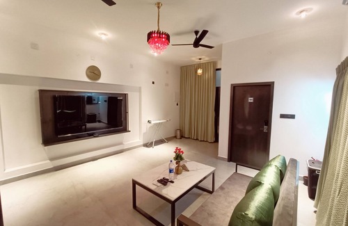 Kalapettai Hotel | Devaki Resort