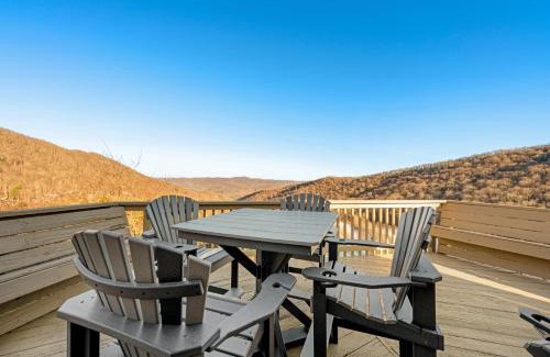 Seven Devils House | Devil's Lookout