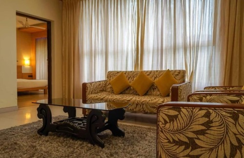 Pallivasal Hotel | Devonshire Greens