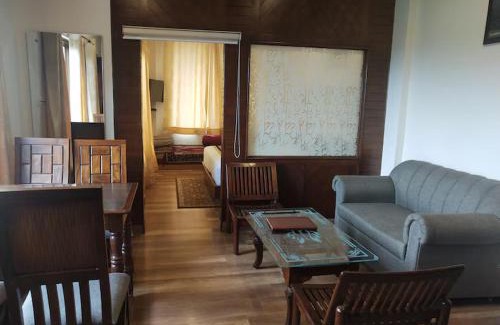 Ram Nagar Hotel | Dharamshala Paradise Sheela