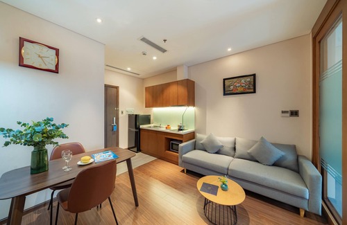 Phu Nhuan Apartment | DHTS Business Hotel & Apartment