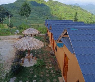 Quan Ba House | Diềm Bungalow