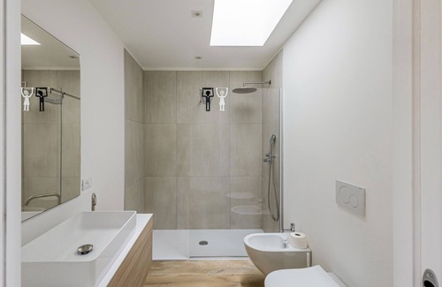 Montegrotto Terme Apartment | DIANA Montegrotto Modern Flat!