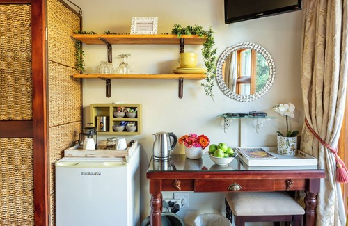 Schoemanshoek House | Die Fonteine Guesthouse and Glamping