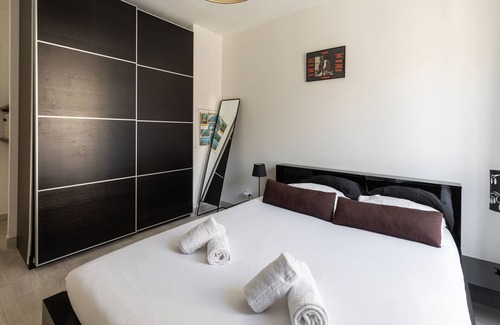 Lyon City Centre Apartment | DIFY Vieux Lyon - Quai de Saône