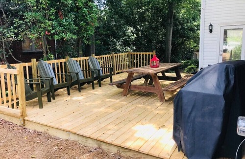 Dilworth House | Dilworth - Updated 8 BR, 4 BA Close to City-Center