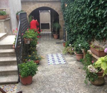 Erice House | DIMORA DELLE ORTENSIE