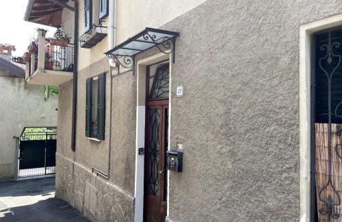 Erba House | Dimora i Laghi Tra Como, Lecco e Bellagio