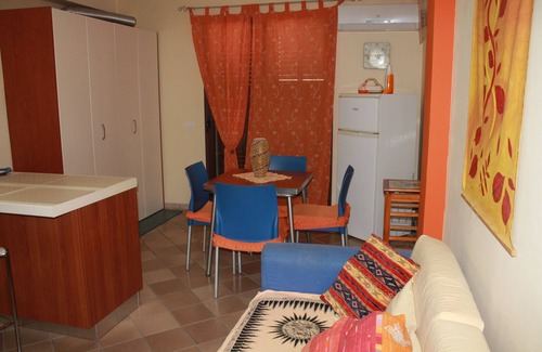 Grottasanta House | Dimora Santa Lucia, bright and comfortable house near the sea