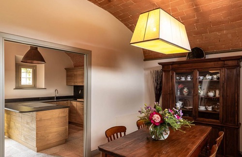 Impruneta Villa | Dimora Torricella - Twenty Bedroom Villa, Sleeps 37