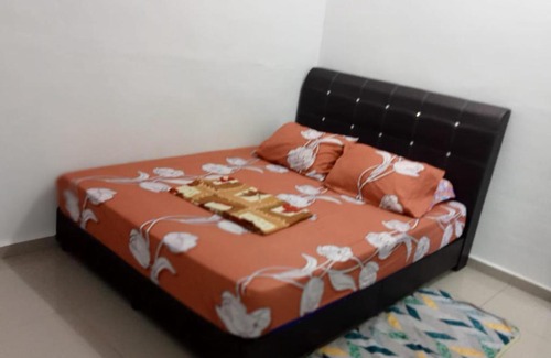 Kampung Beris Chalok House | Dina Homestay B