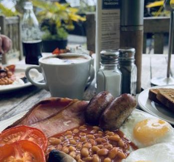 Dunwich Hotel | Dingle Marsh Barns
