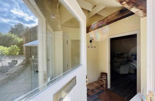 Dunwich Hotel | Dingle Marsh Barns