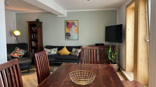 Eisenach Apartment | discovAIR - Super Zentral mit Parkplatz, 3 Schlafzimmer & Netflix & mehr
